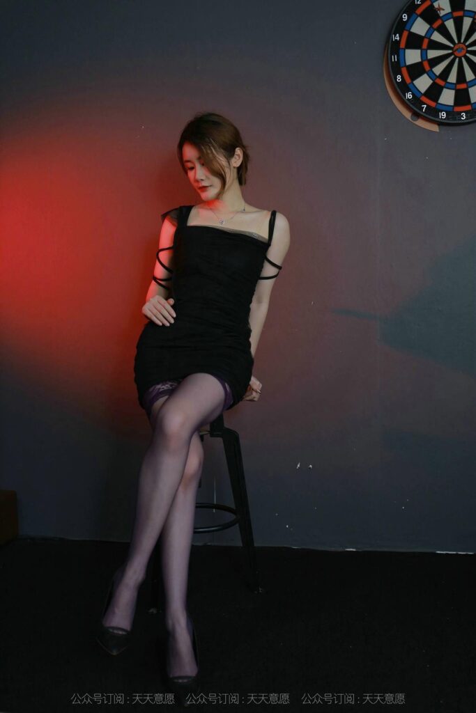 [IESS异思趣向] 2021.09.02 丝享家 907：紫薇《姹紫嫣红》[98P/127MB]插图2