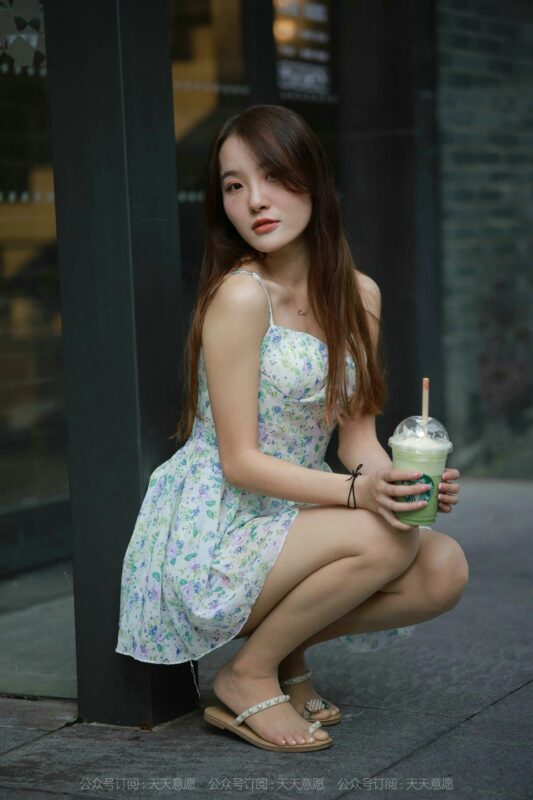 [IESS异思趣向] 2021.09.07 丝享家 912：婉苹《甜美纯欲风》[78P/156MB]-无料摄影圈