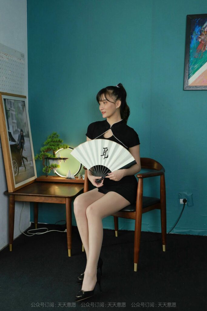 [IESS异思趣向] 2021.09.28 丝享家 932：秋秋《妩媚旗袍》[91P/122MB]插图2