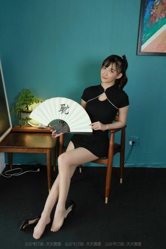 [IESS异思趣向] 2021.09.28 丝享家 932：秋秋《妩媚旗袍》[91P/122MB]-无料摄影圈