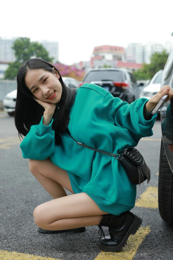 [IESS异思趣向] 2021.10.13 丝享家 946：美子《停车场邂逅》[82P/144MB]插图2