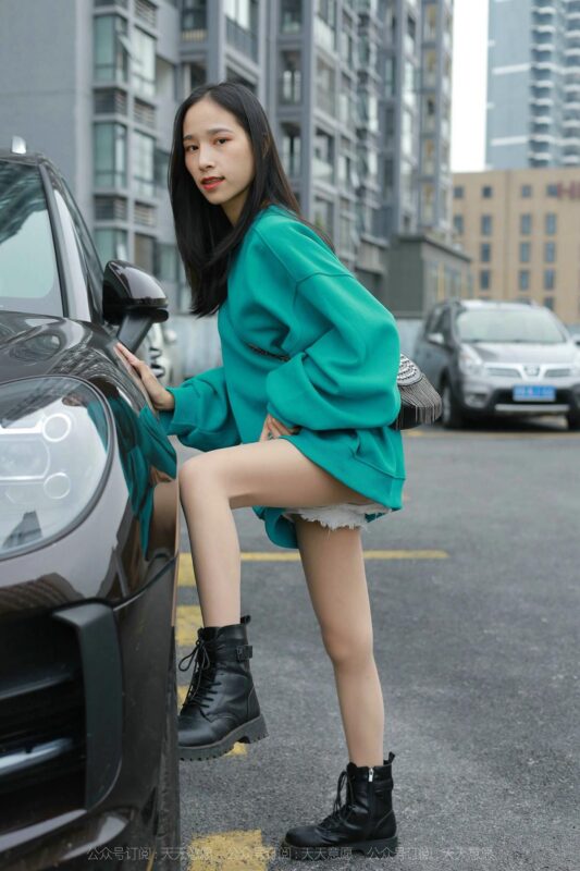 [IESS异思趣向] 2021.10.13 丝享家 946：美子《停车场邂逅》[82P/144MB]-无料摄影圈