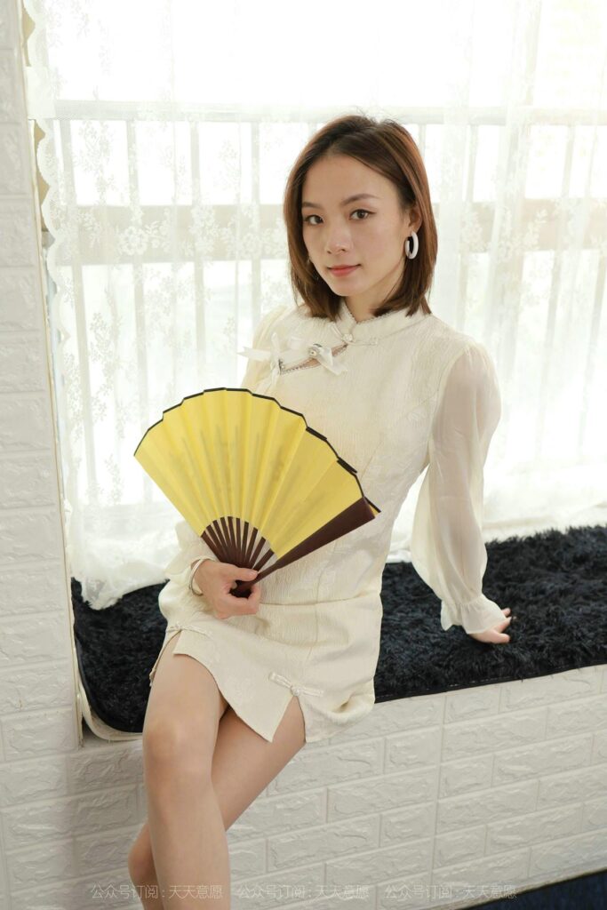 [IESS异思趣向] 2021.10.17 丝享家 950：小六《透明旗袍袖》[87P/124MB]插图1