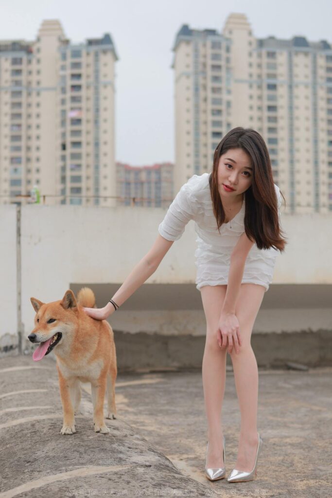 [IESS异思趣向] 2021.11.25 丝享家 979：佳爷《12月女神佳爷-特辑》[94P/122MB]插图3