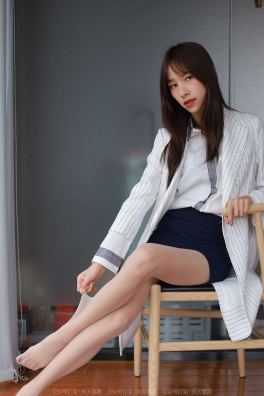 [IESS异思趣向] 2022.4.13 丝享家 1058：美子《迷人的包臀裙》[84P/90MB]-无料摄影圈