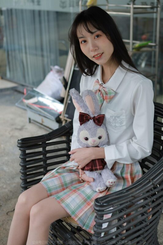 [IESS异思趣向] 2022.4.24 丝享家 1069：团团《jk妹妹》[84P/93MB]-无料摄影圈