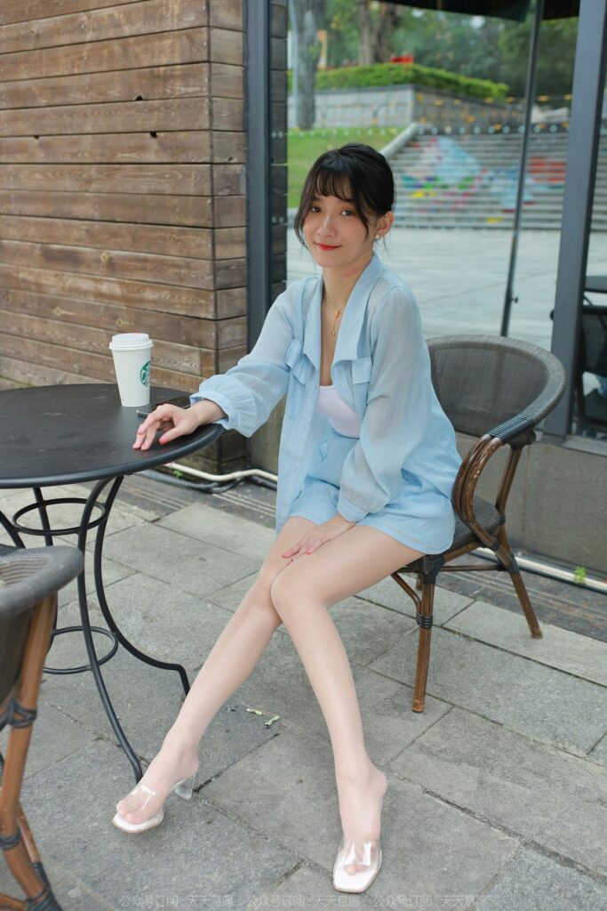 [IESS异思趣向] 2022.5.11 丝享家 1085：秋秋《蓝色事业线》[86P/98MB]插图2