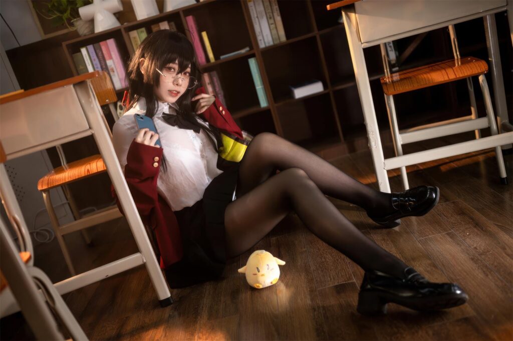 安食Ajiki NO.007 – 碧蓝航线 大凤 JK[40P/279MB]插图1