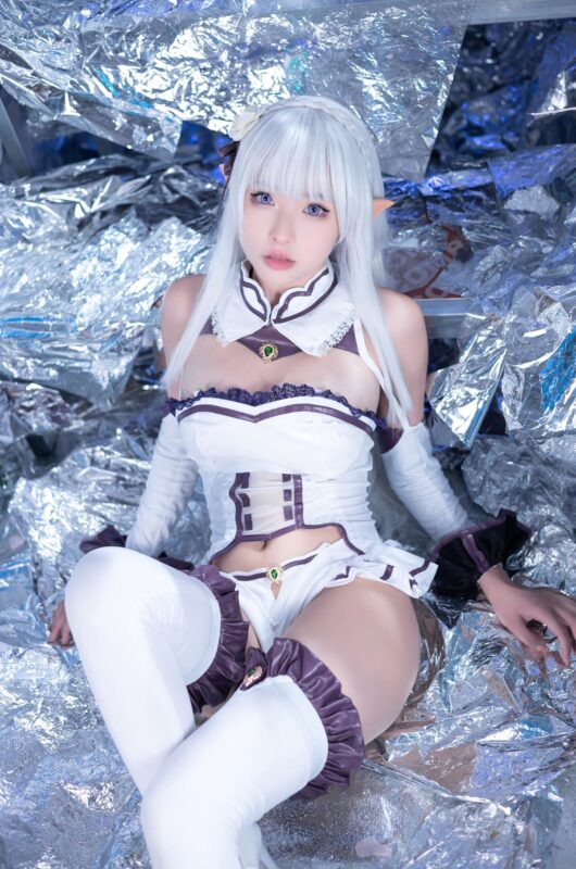 清水由乃 NO.083 – 重生之我是艾米莉亚[41P/1V/1.36GB]-无料摄影圈