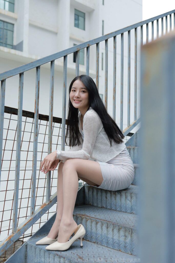 [IESS异思趣向] 2022.6.1 丝享家 1104：婉萍《白色恋人》[86P/104MB]插图1