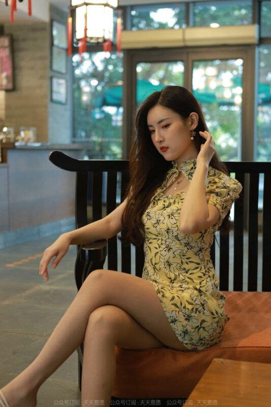 [IESS异思趣向] 2022.6.3 丝享家 1106：小宝《长腿连衣裙》[74P/91MB]-无料摄影圈