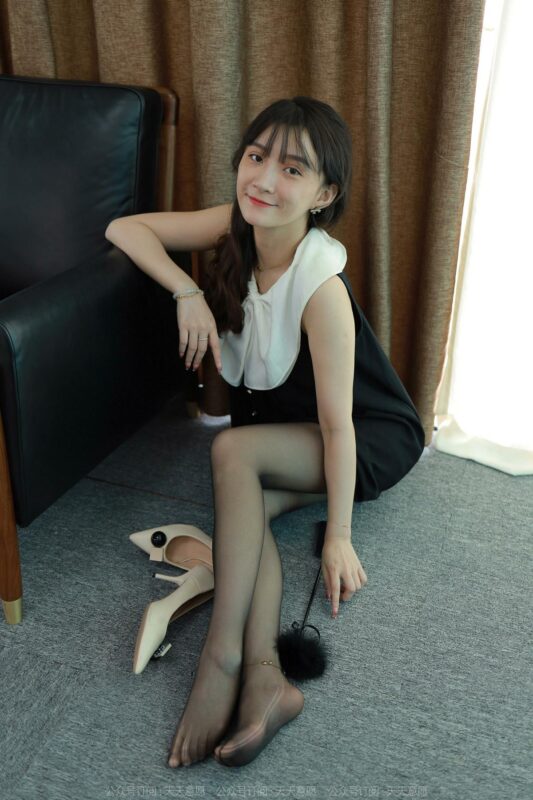 [IESS异思趣向] 2022.7.18 丝享家 1151：秋秋《甜辣教主》[89P/127MB]-无料摄影圈