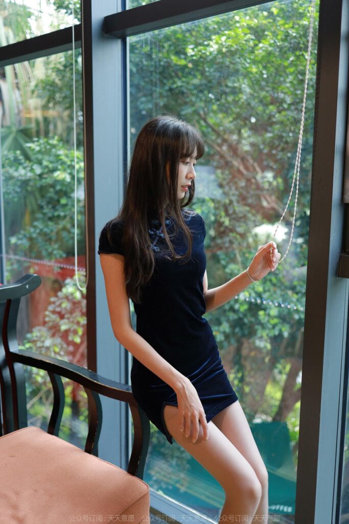 [IESS异思趣向] 2022.7.27 丝享家 1160：团团《美女旗袍》[78P/106MB]插图3