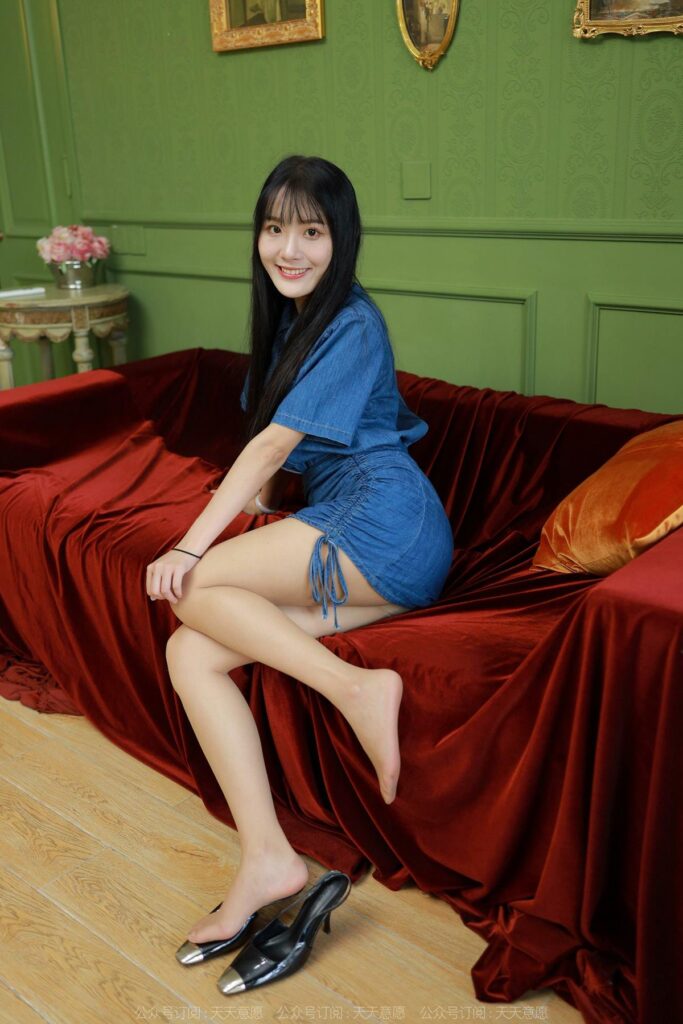 [IESS异思趣向] 2022.8.27 丝享家 1190 婉萍《蓝色牛仔裙》[90P/105MB]插图2