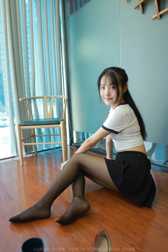 [IESS异思趣向] 2022.9.28 丝享家 1221 婉萍《葡萄成熟时》[81P/83MB]插图3