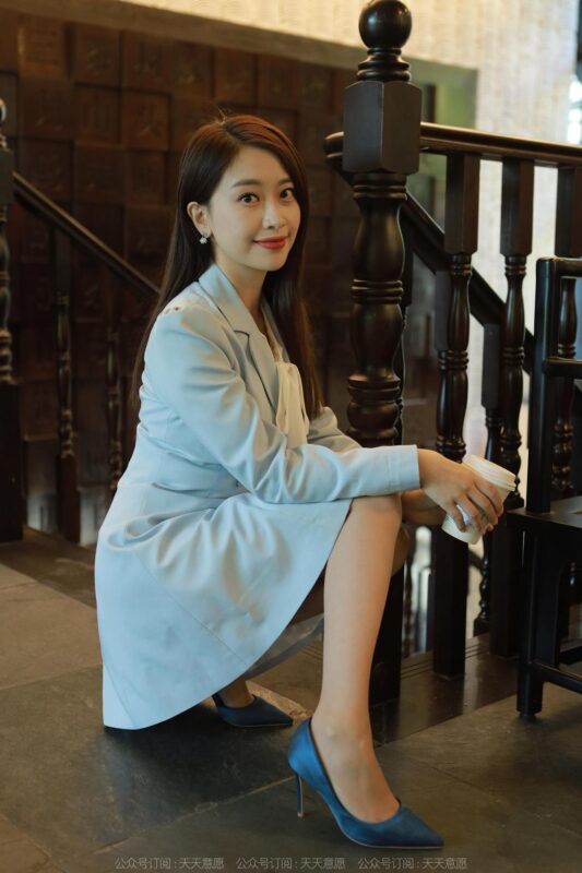 [IESS异思趣向] 2022.10.24 丝享家 1247 小婕《美丽俏佳人》[74P/80MB]-无料摄影圈