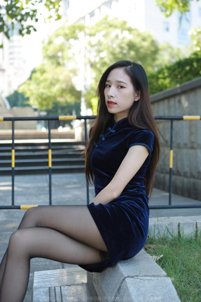 [IESS异思趣向] 2022.11.11 丝享家 1265 美子《嘿丝旗袍》[86P/109MB]插图2