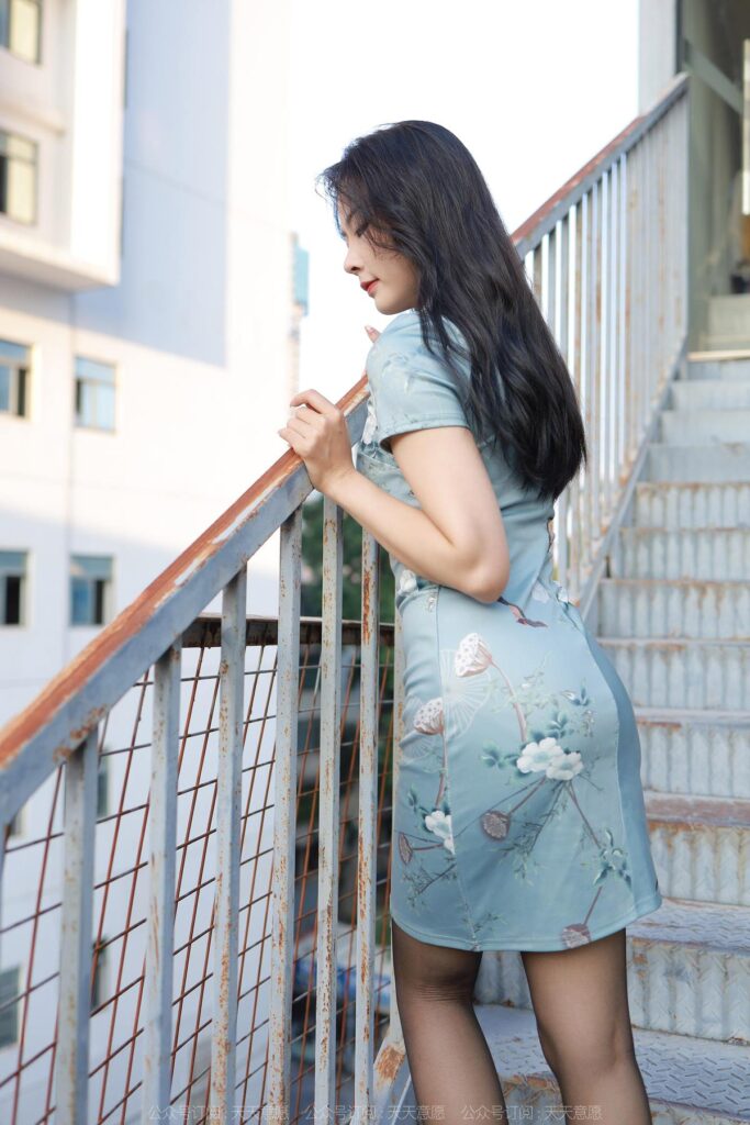 [IESS异思趣向] 2022.11.19 丝享家 1273 小金《窈窕淑女》[79P/90MB]插图2