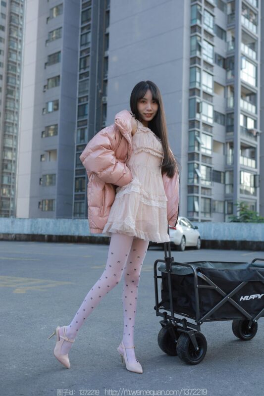 [IESS异思趣向] 2022.12.23 丝享家 1307 团团《长腿推车》[84P/91MB]-无料摄影圈