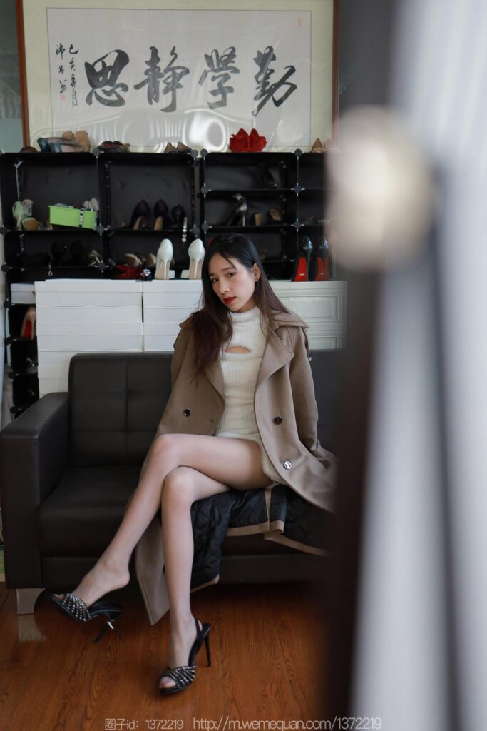 [IESS异思趣向] 2023.1.1 丝享家 1316 美子《外套短裙》[88P/90MB]插图1