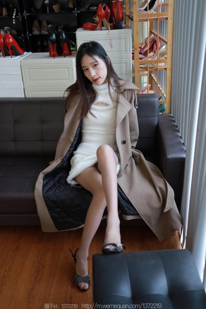 [IESS异思趣向] 2023.1.1 丝享家 1316 美子《外套短裙》[88P/90MB]插图2