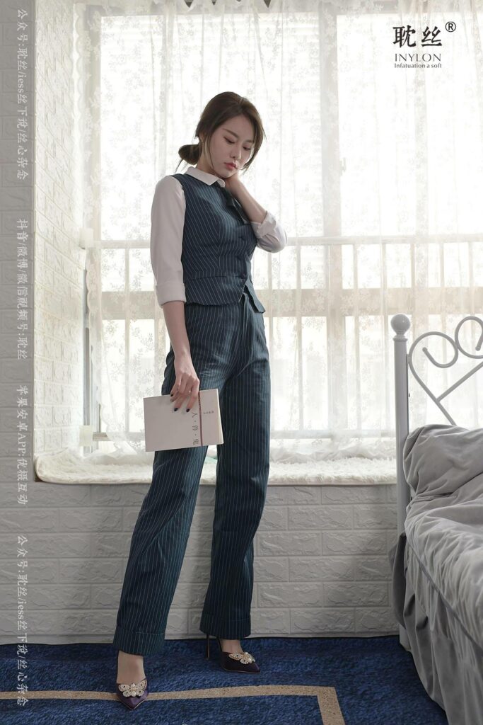 [IESS异思趣向]耽丝 031 佳爷-爷青 [91P/120MB]插图3