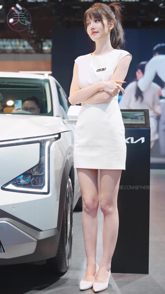 NO.0474 2023 广州车展 Racing Model 车模抖音网红随拍22[1V/323MB]插图3