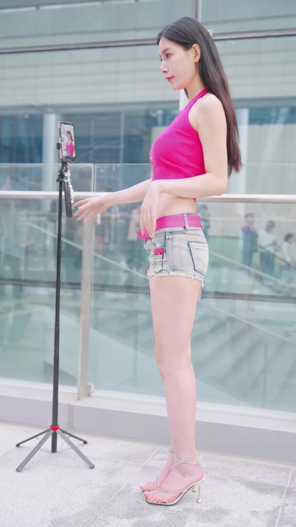 NO.0475 2023 广州车展 Racing Model 车模抖音网红随拍23[1V/177MB]插图1