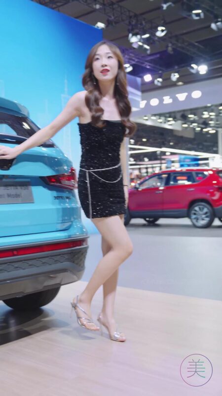 NO.0485 2023 广州车展 Racing Model 车模抖音网红随拍33[1V/338MB]-无料摄影圈