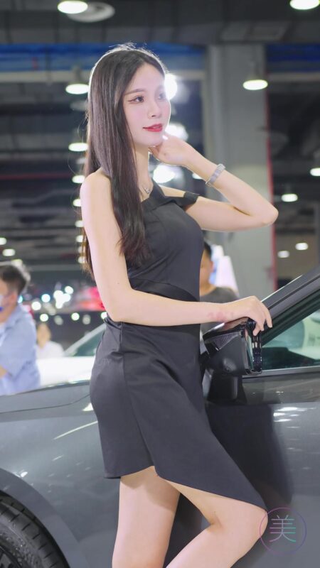 NO.0508 2023 广州华南车展 Racing Model 长安汽车车模02[1V/259MB]-无料摄影圈