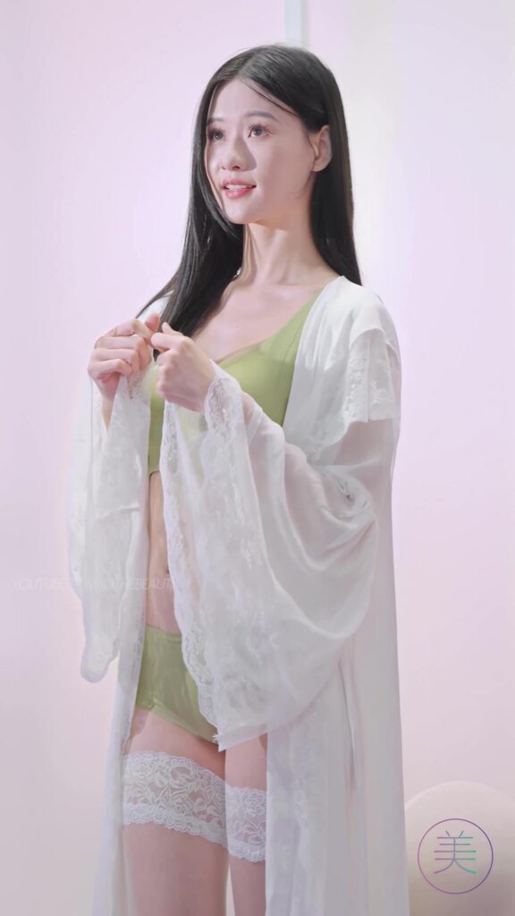 NO.0517 2023 广州内衣展 内衣秀 Racing Model 07[1V/323MB]插图3