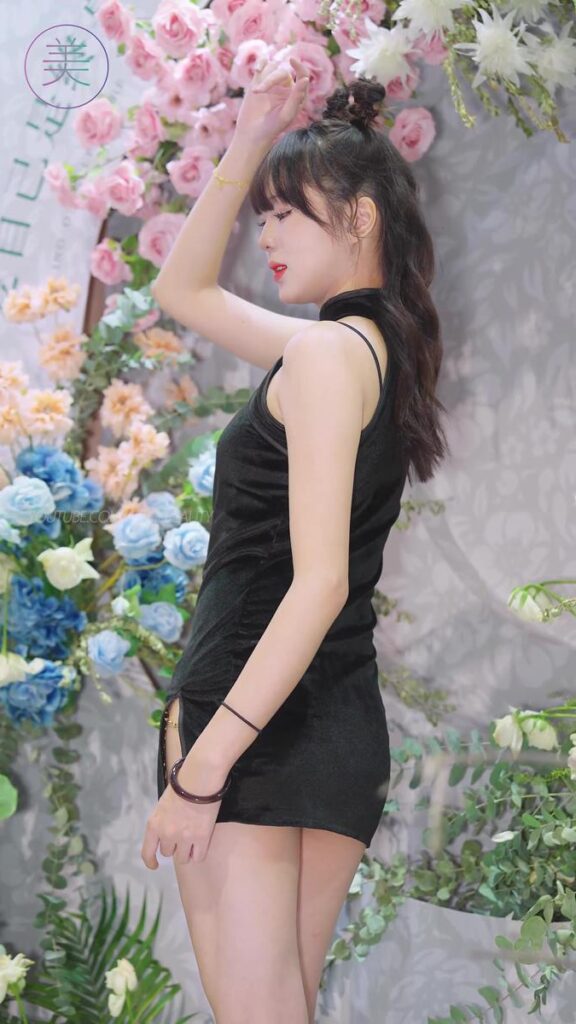 NO.0525 2023 广州性文化博览 成人展 Racing Model 08[1V/598MB]插图2