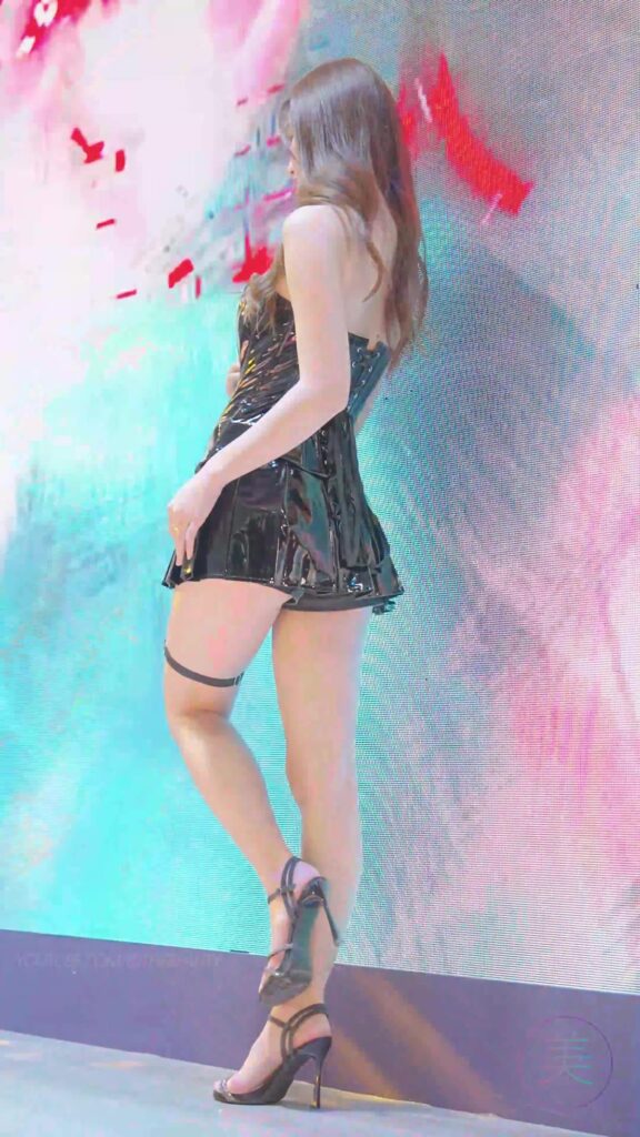 NO.0533 2023 广州性文化博览 成人展 Racing Model 17[1V/474MB]插图1