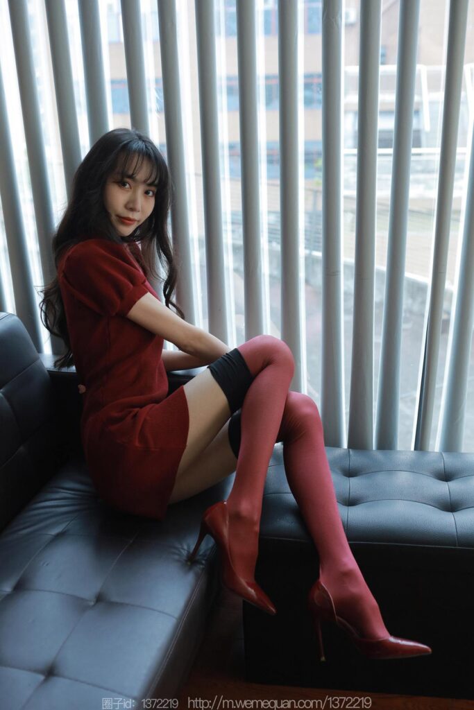 [IESS异思趣向] 2023.1.18 丝享家 1333 团团《红红火火》[81P/96MB]插图1