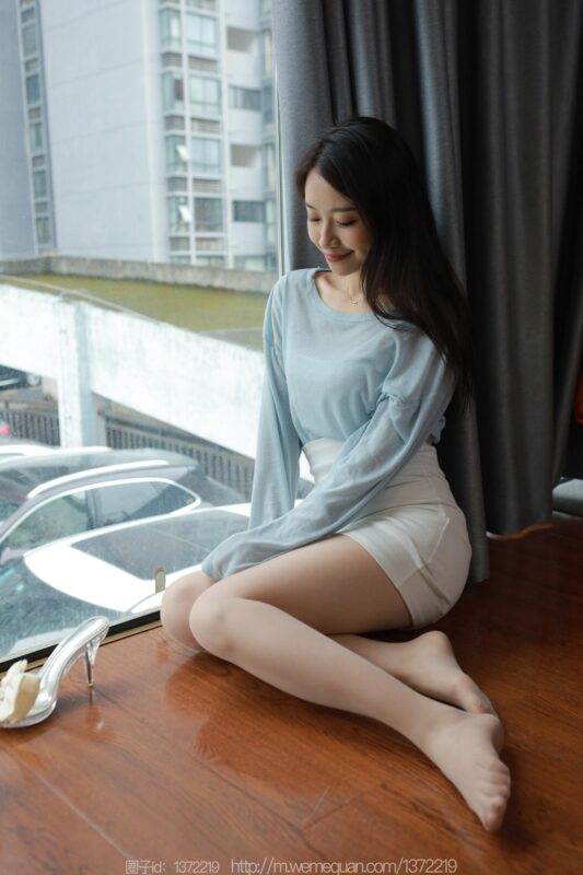 [IESS异思趣向] 2023.3.31 丝享家 1407 小婕《柔软蝴蝶结》[87P/89MB]-无料摄影圈