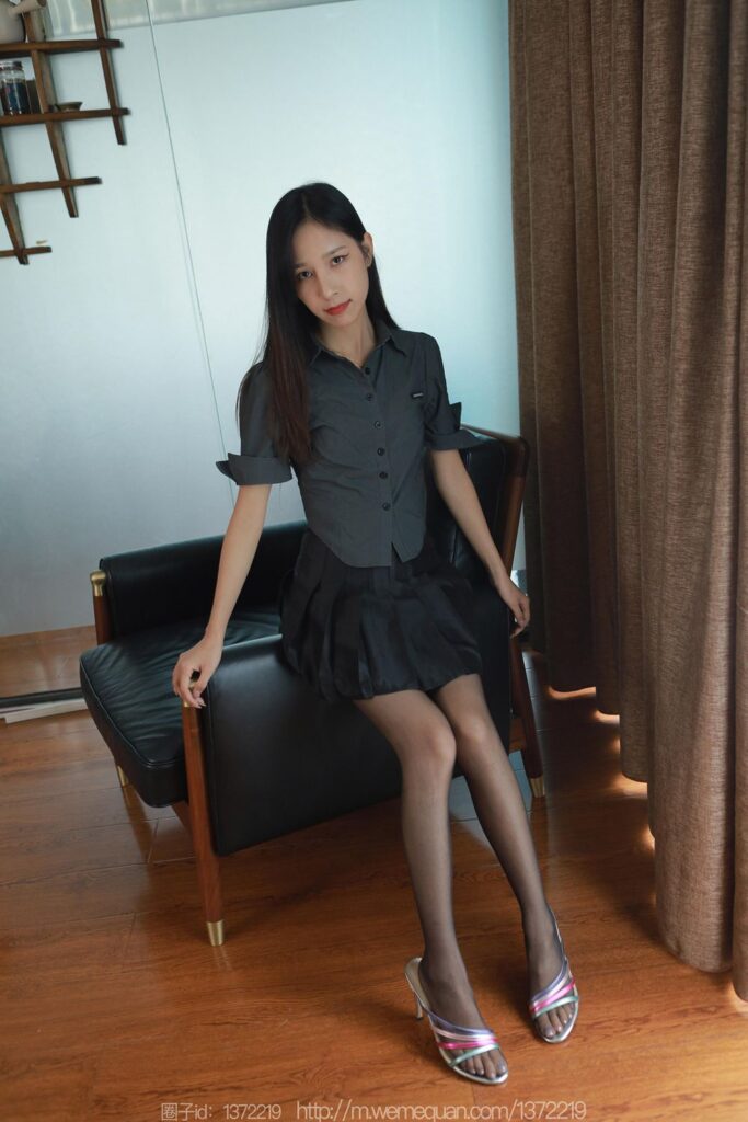 [IESS异思趣向] 2023.7.5 丝享家 1472 美子《灵活脚丫子》[88P/83MB]插图2