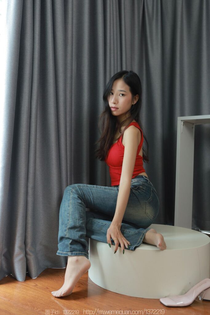 [IESS异思趣向] 2023.8.11 丝享家 1504 美子《牛仔裤里丝》[85P/86MB]插图3