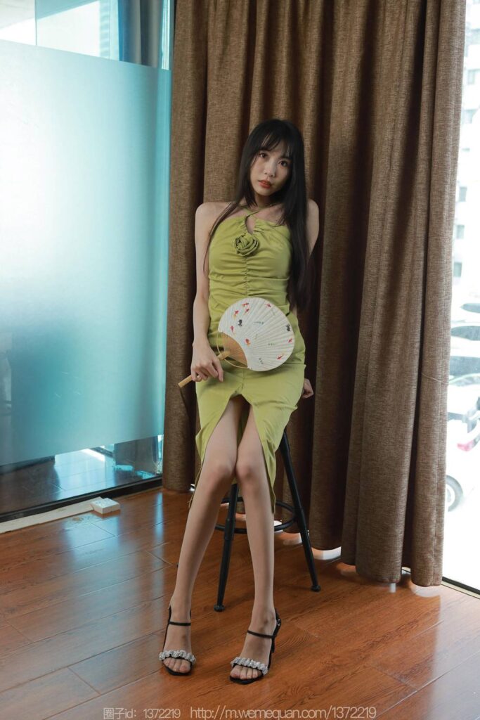 [IESS异思趣向] 2023.8.21 丝享家 1512 团团《高叉人生》[81P/84MB]插图