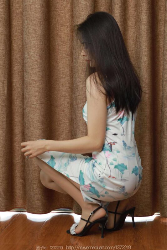 [IESS异思趣向] 2023.8.22 丝享家 1513 小金《情绪旗袍秀》[87P/115MB]-无料摄影圈