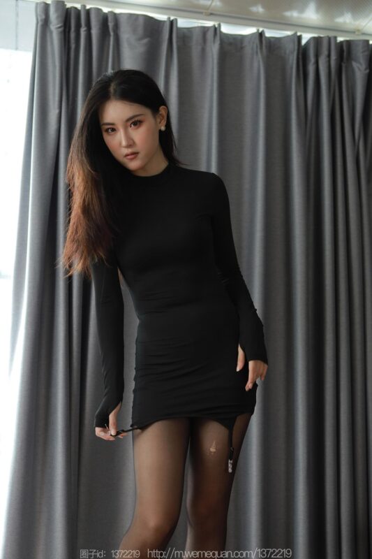 [IESS异思趣向] 2023.09.13 丝享家 1532 小宝《黑色吊带袜》[83P/85MB]-无料摄影圈