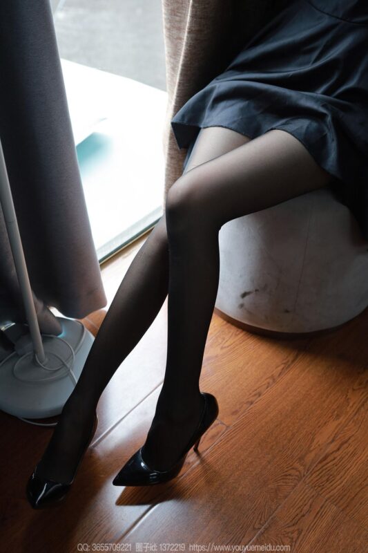 [IESS异思趣向] 2023.10.17 丝享家 1561 美子《沐浴阳光》[83P/88MB]-无料摄影圈