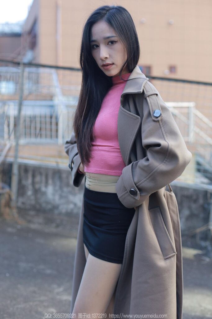 [IESS异思趣向] 2023.11.19 丝享家 1589 美子《风衣的季节》[89P/105MB]插图2