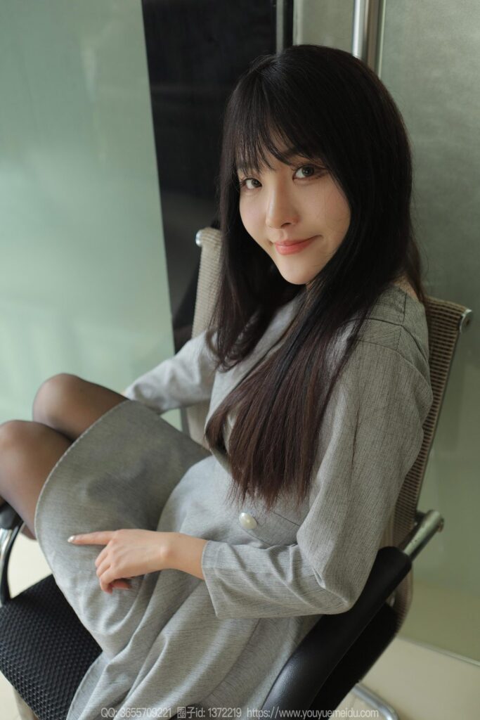 [IESS异思趣向] 2024.01.16 丝享家 1639 婉萍《办公嬉戏》[87P/65MB]插图3