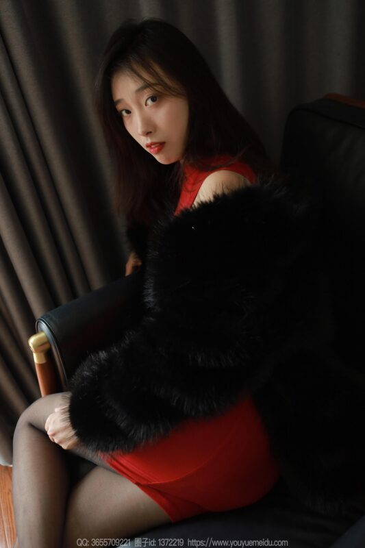 [IESS异思趣向] 2024.01.25 丝享家 1647 小九《红色包臀裙（上）》[86P/70MB]-无料摄影圈