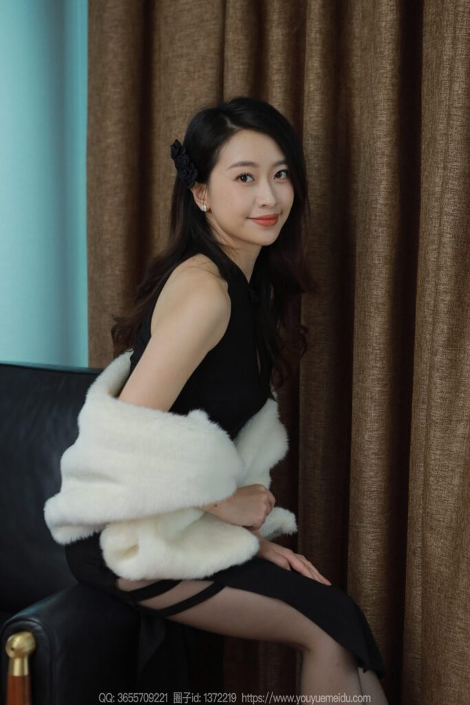 [IESS异思趣向] 2024.01.26 丝享家 1648 小婕《霸气侧漏》[83P/74MB]插图1