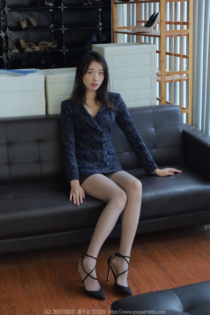 [IESS异思趣向] 2024.02.12 丝享家 1662 小九《诱人灰色》[89P/63MB]插图1