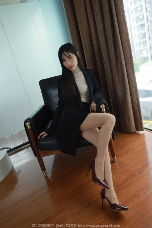 [IESS异思趣向] 2024.03.20 丝享家 1694 美子《OL小黑裙》[89P/63MB]-无料摄影圈