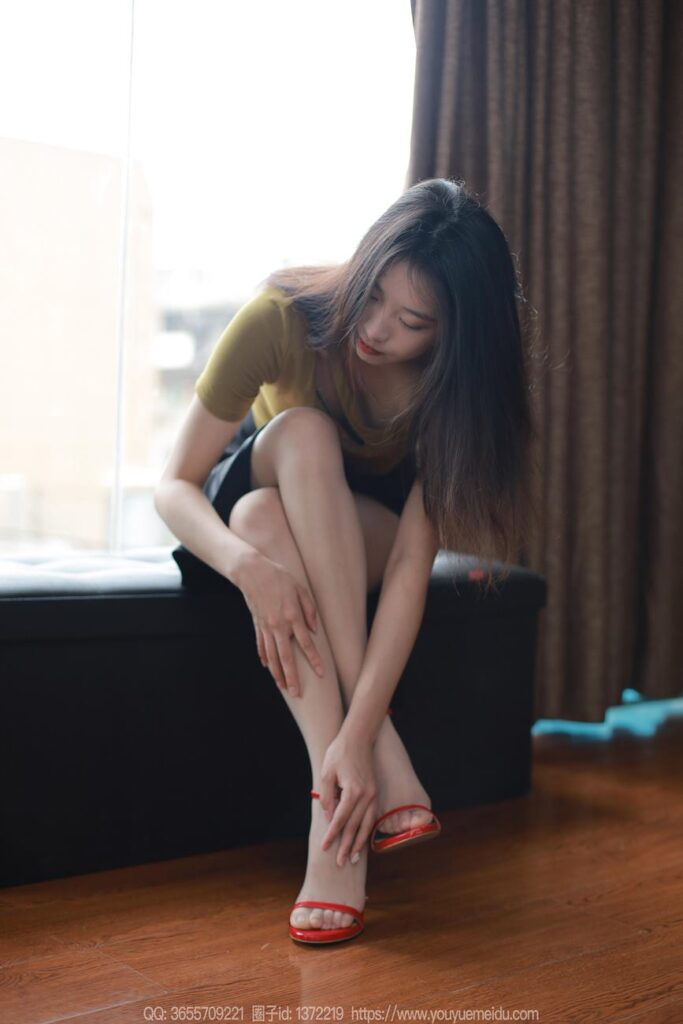 [IESS异思趣向] 2024.04.04 丝享家 1707 小九《高叉长裙》[89P/64MB]插图2