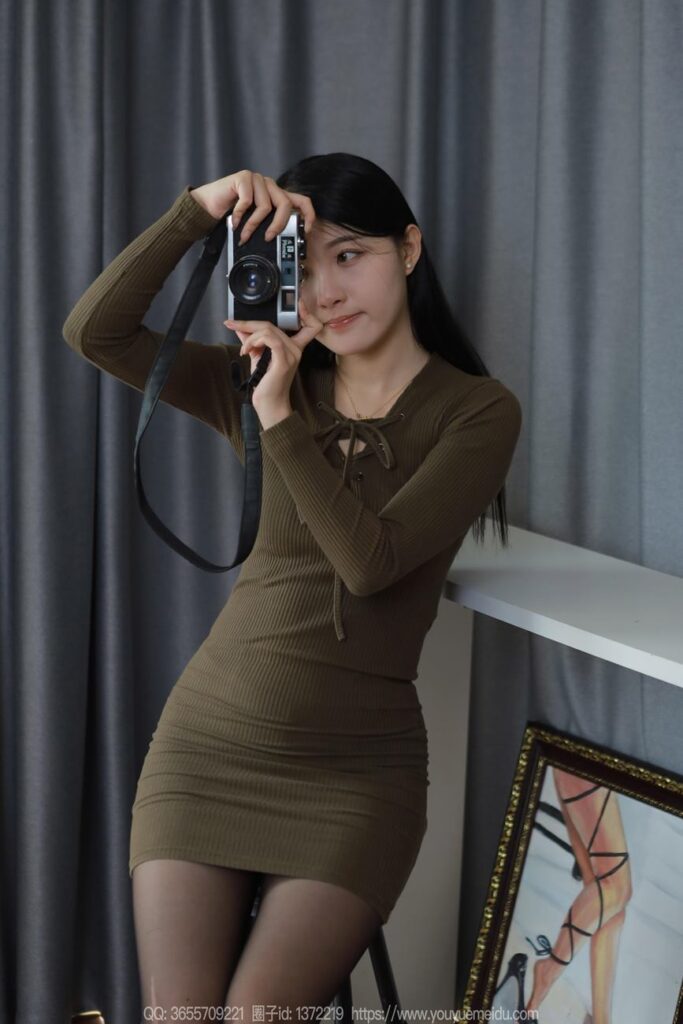 [IESS异思趣向] 2024.04.18 丝享家 1719 婉萍《美女摄影师》[80P/75MB]插图3