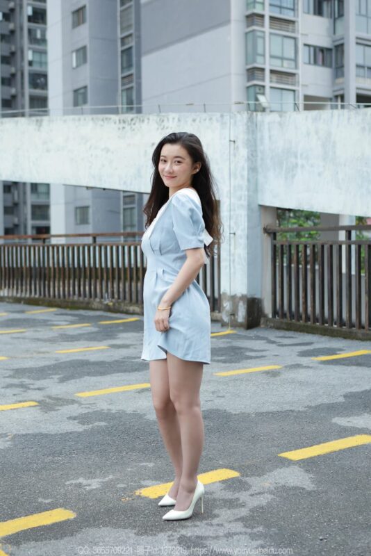 [IESS异思趣向] 2024.04.22 丝享家 1722 秋秋《蓝裙甜妹》[89P/105MB]-无料摄影圈